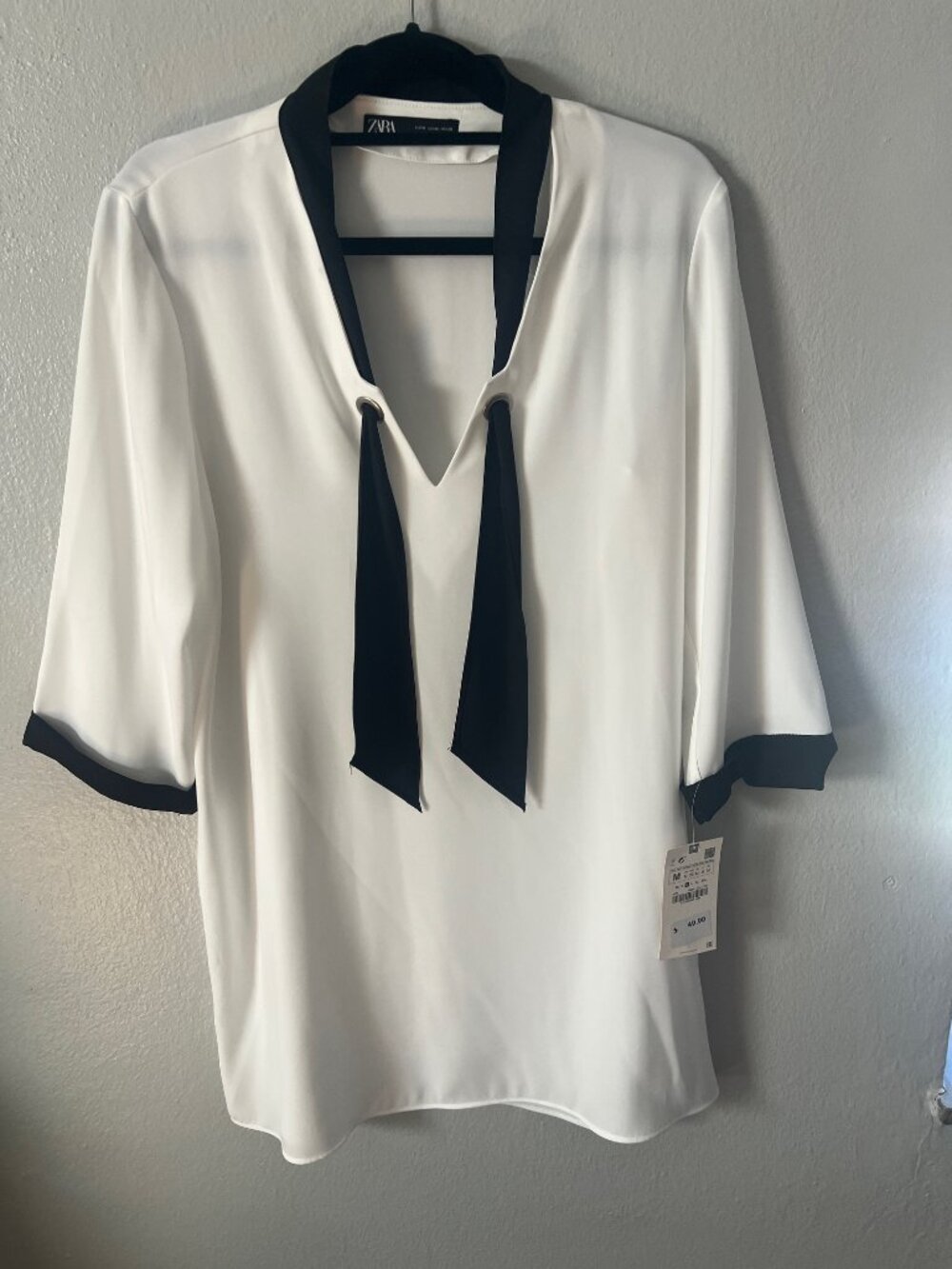NWT Zara White Tunic Dress with Black Detail - M